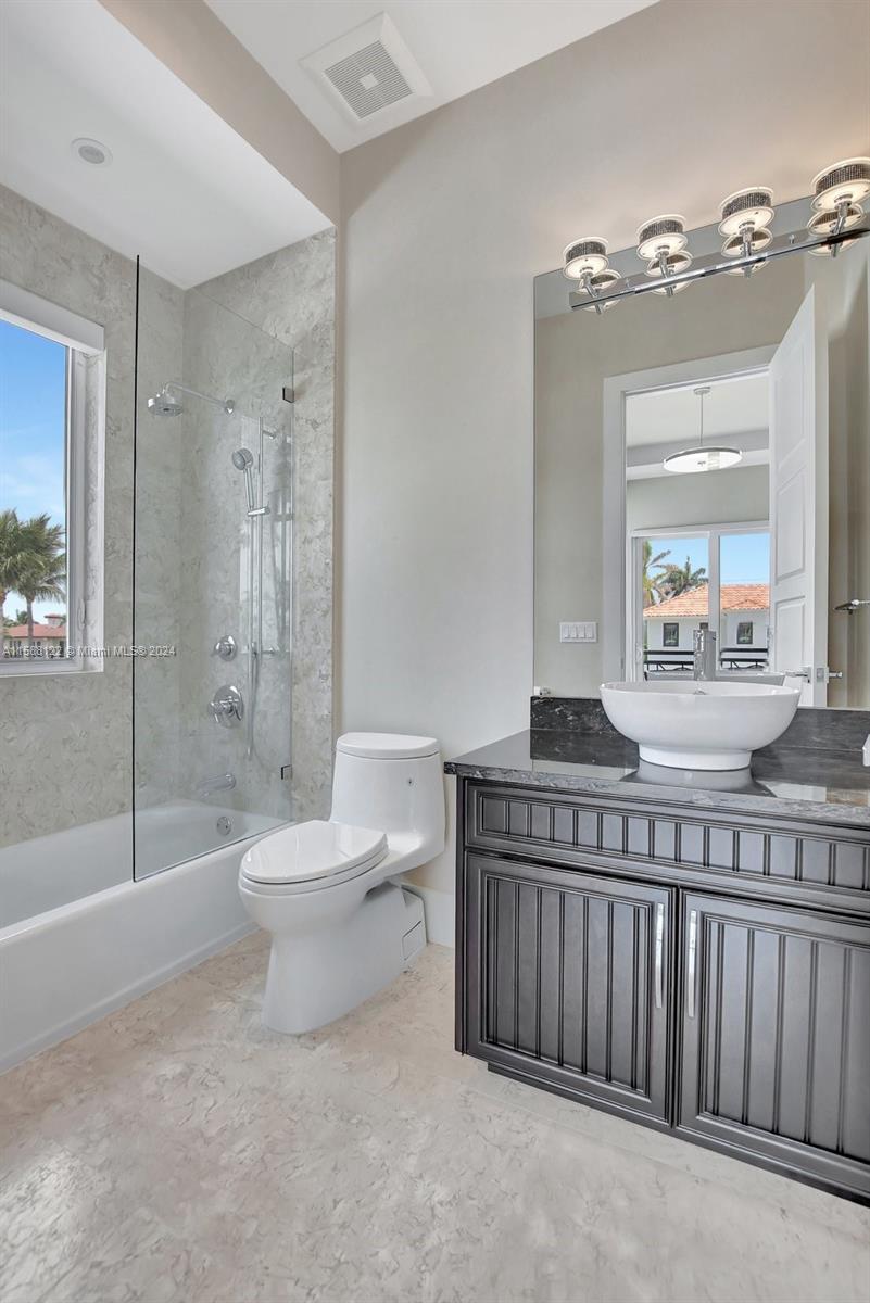 BLUE INLET - Residential