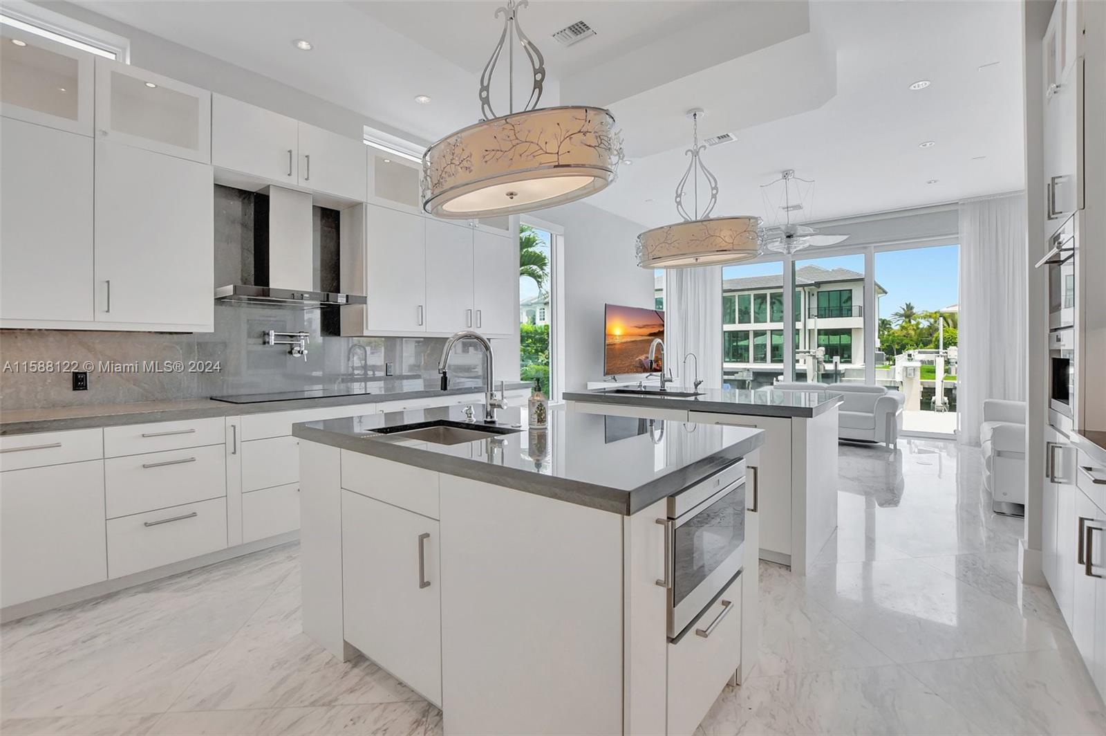 BLUE INLET - Residential