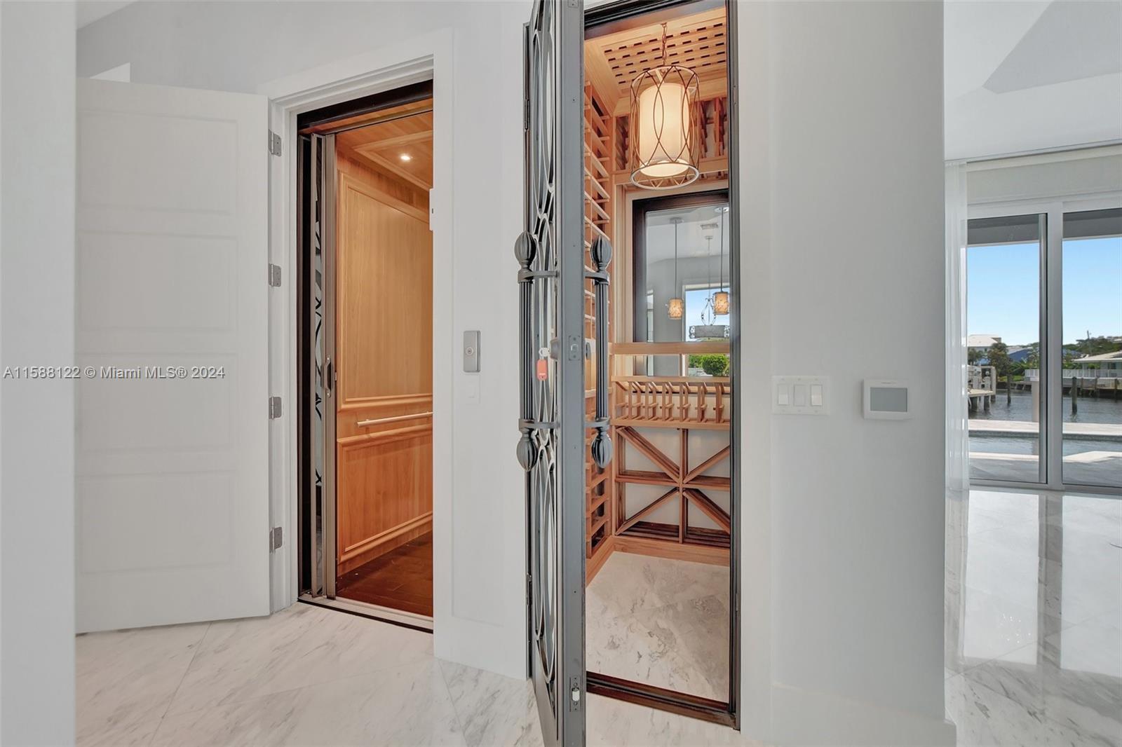 BLUE INLET - Residential