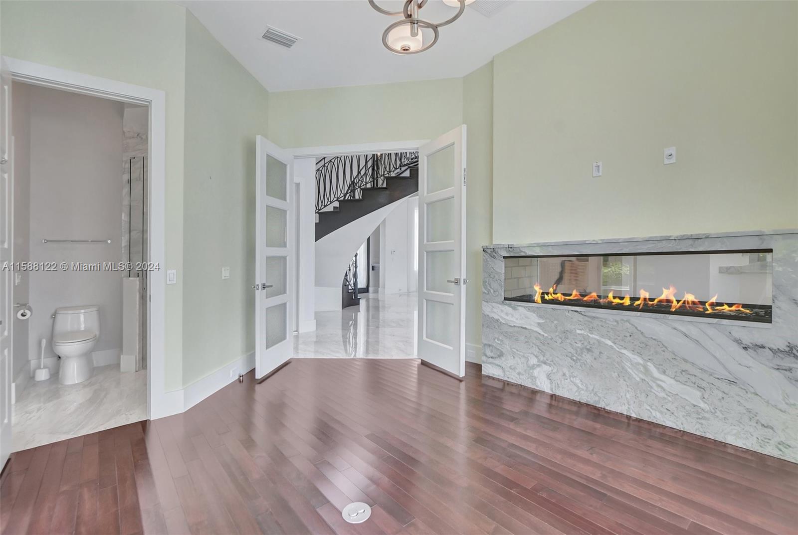 BLUE INLET - Residential