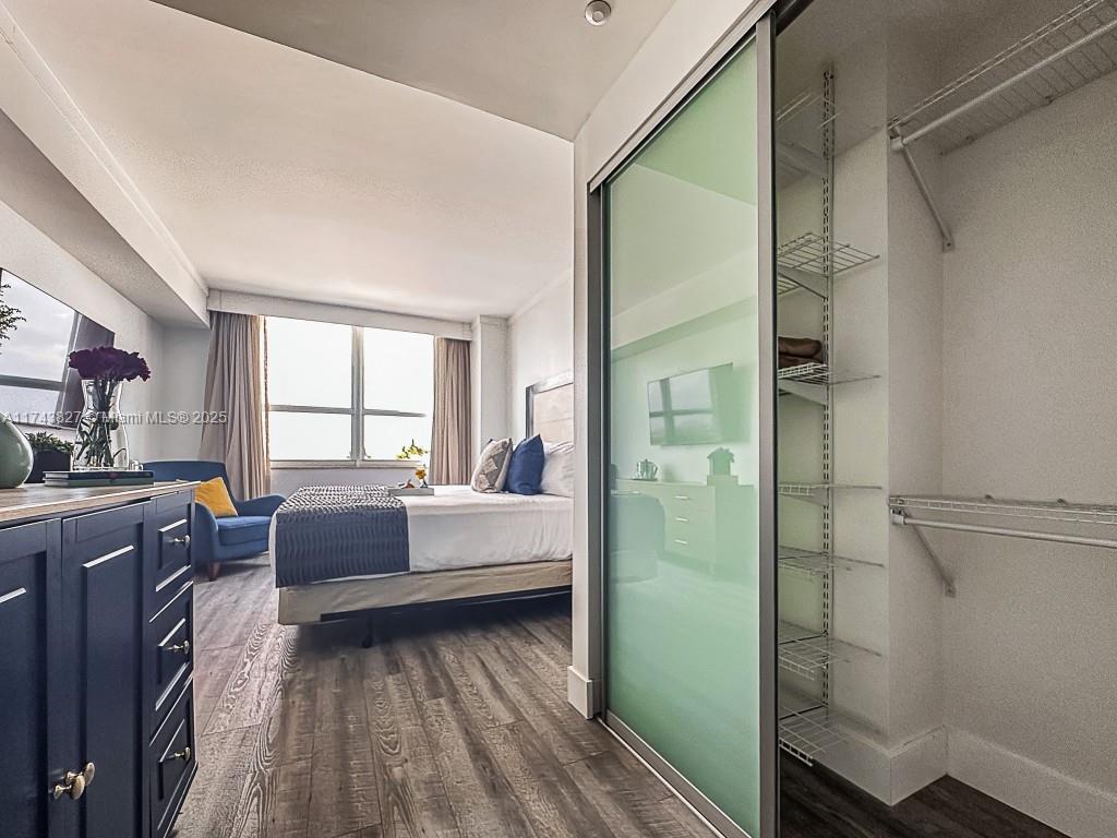 MUTINY PARK CONDO - Residential