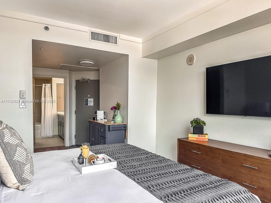MUTINY PARK CONDO - Residential