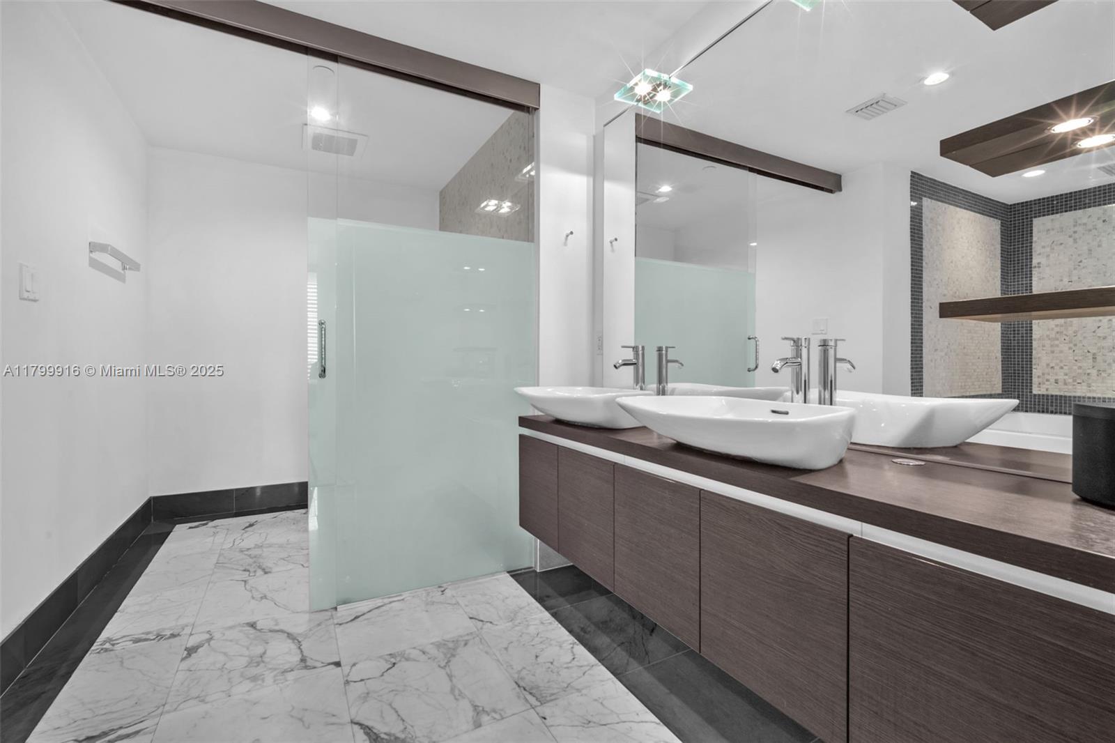 EPIC WEST CONDO - Residential