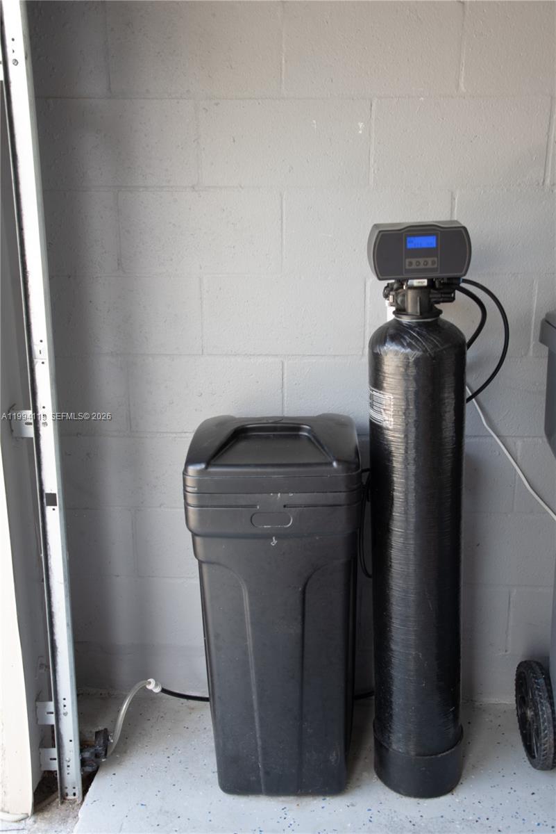 TAHO WOODS - Residential Lease