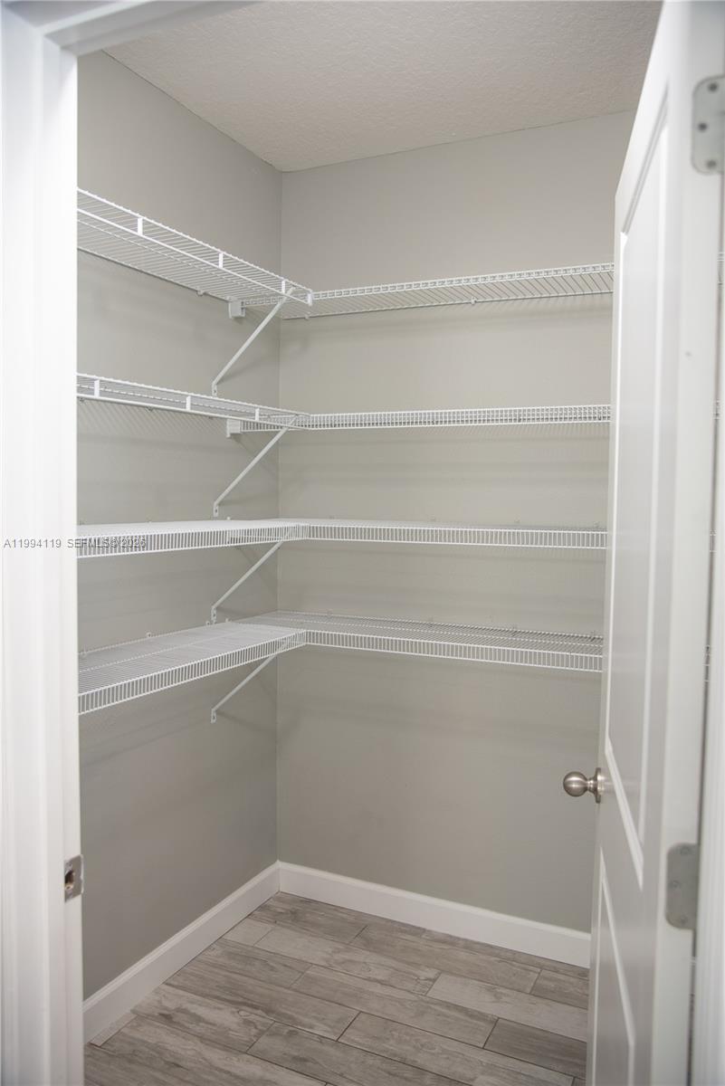 TAHO WOODS - Residential Lease