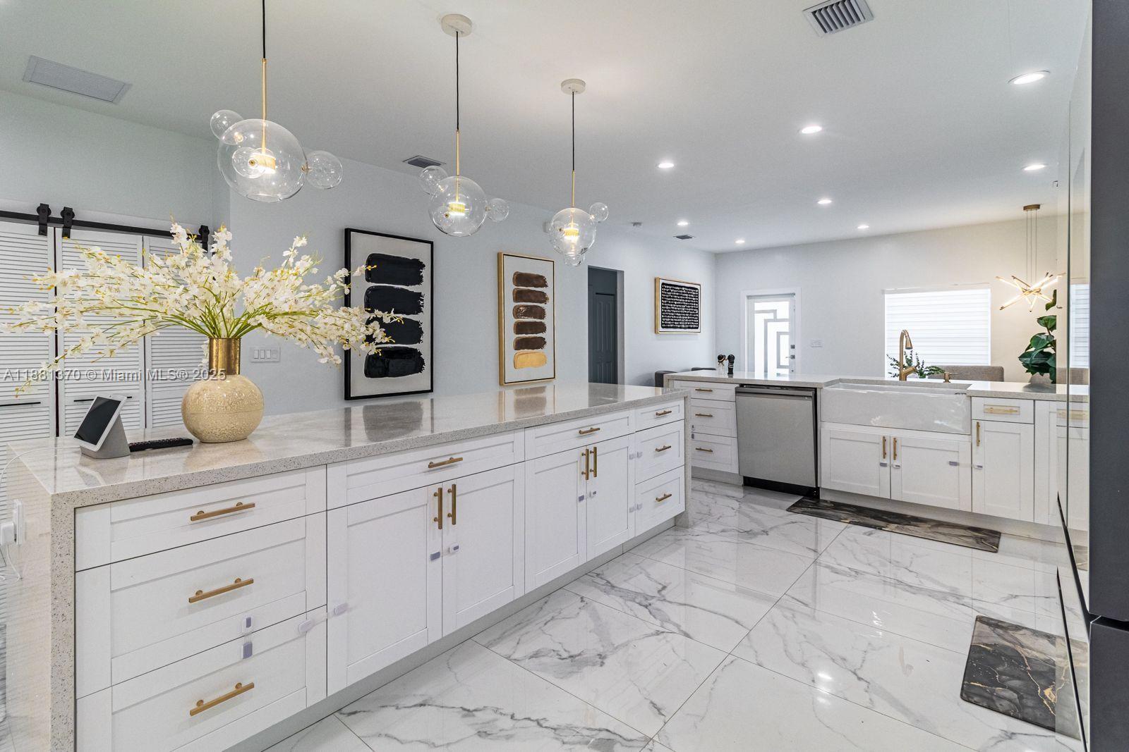 PALM ACRES ESTATES - Residential