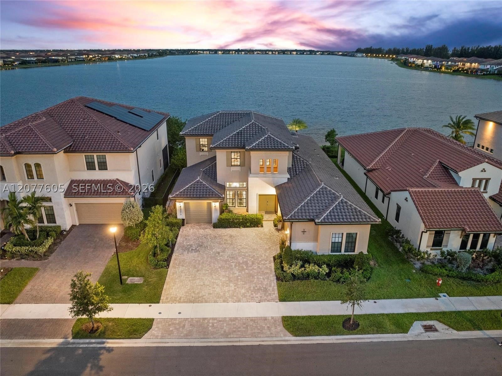 12570 N Parkland Bay Trl