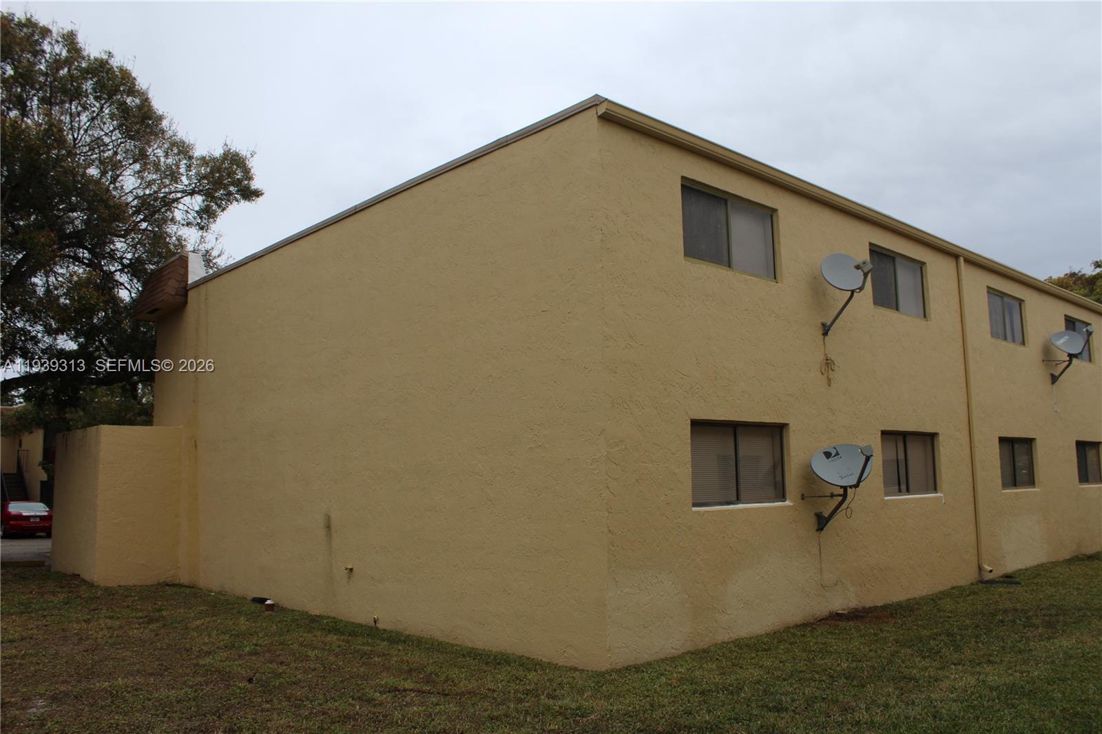 1245 S Flagler Ave 304