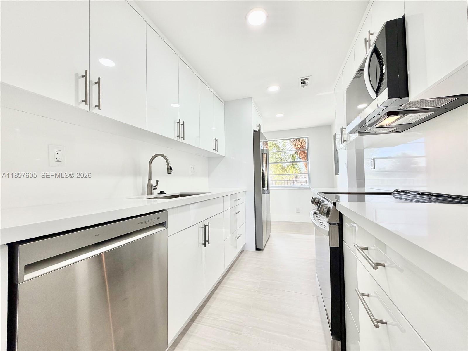 CYPRESS CHASE NORTH NO 1 - Residential