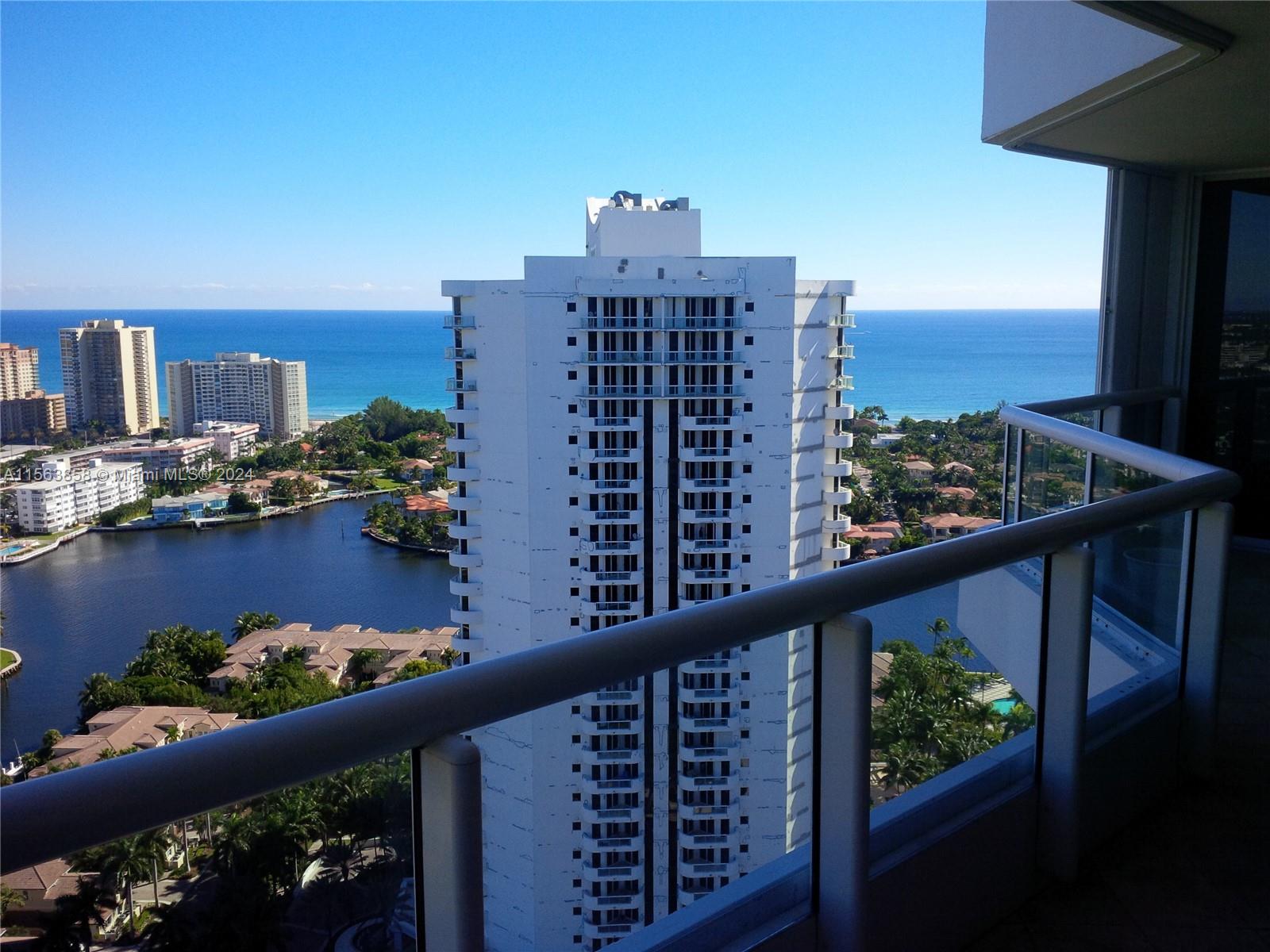 NORTH TOWER AT THE POINT - Residential