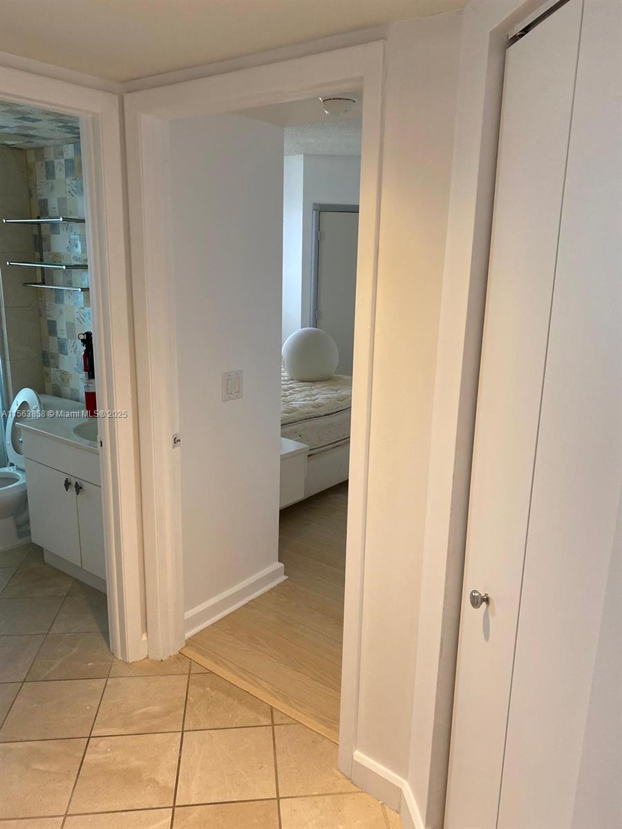 NORTH TOWER AT THE POINT - Residential