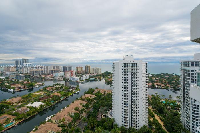 Property for Sale at 21205 Yacht Club Dr 3209, Aventura, Miami-Dade County, Florida - Bedrooms: 3 
Bathrooms: 2  - $980,000