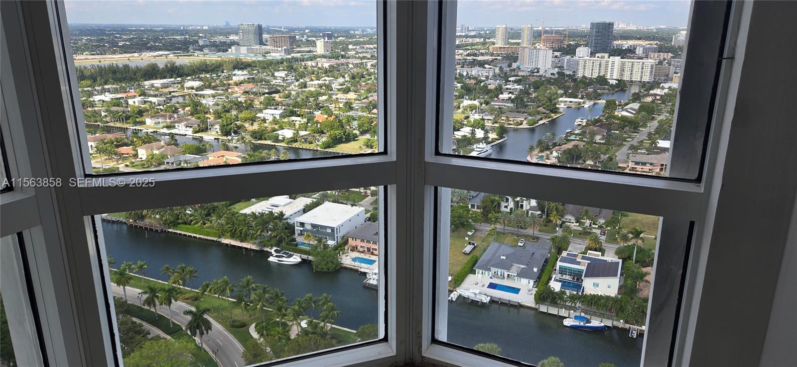 NORTH TOWER AT THE POINT - Residential