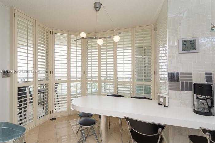 NORTH TOWER AT THE POINT - Residential