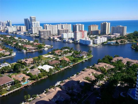 A home in Aventura