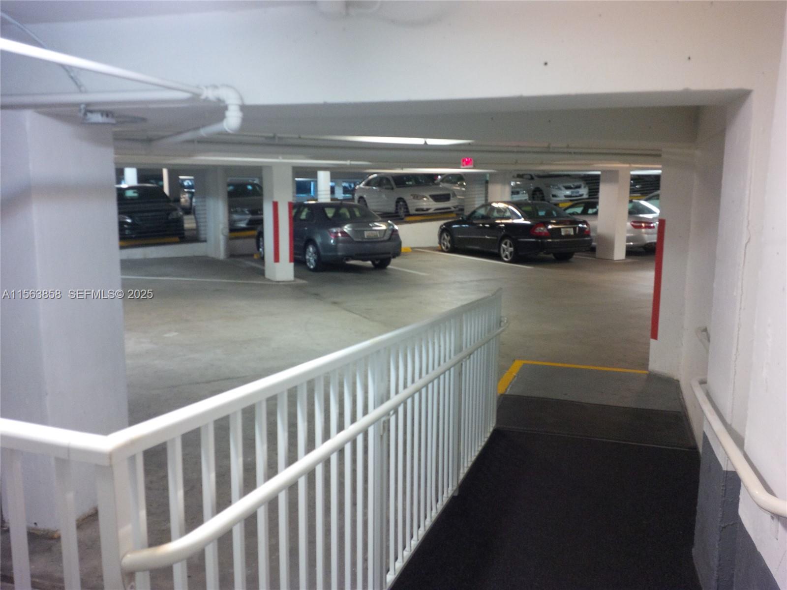 NORTH TOWER AT THE POINT - Residential