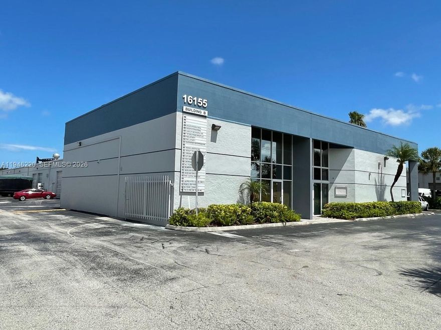 Unit #B1 is 1,850 total sf corner two story flex-space condominium in great condition, CBS Construction "Class B", built in 1989 located within South Dade Business Centre Condominium. 1,400 sf on first and second floor office and 450 sf of warehouse/storage area, Interior finishes of office area consist of carpet over slab flooring with acoustical ceiling tiles, wood trimmings, polished concrete floors in warehouse area, 2 bathrooms, One (1) 10X12 rear loading street level door, 16' clear ceiling height, I-UC, Industrial Conditional (Miami-Dade County) zoning, ideal for office, warehouse, flex, or light industrial use. No assigned parking spaces, parking first comes first serve, guest parking available. Each unit is independently metered for electricity and water/sewer. Association approval is required, $330.00 monthly association fee.