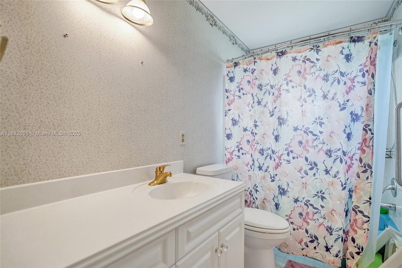 MARAVILLA ESTATES - Residential