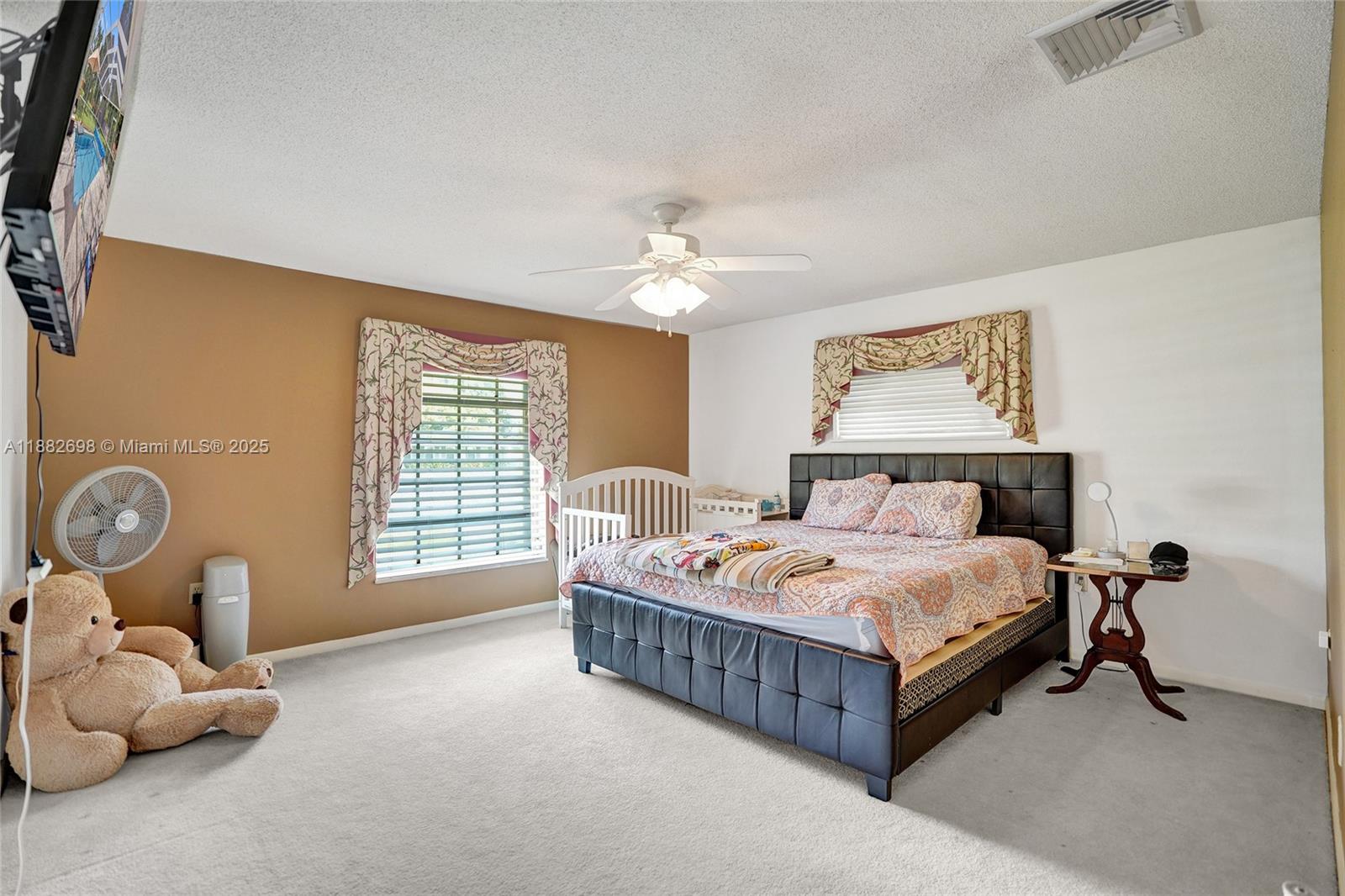 MARAVILLA ESTATES - Residential