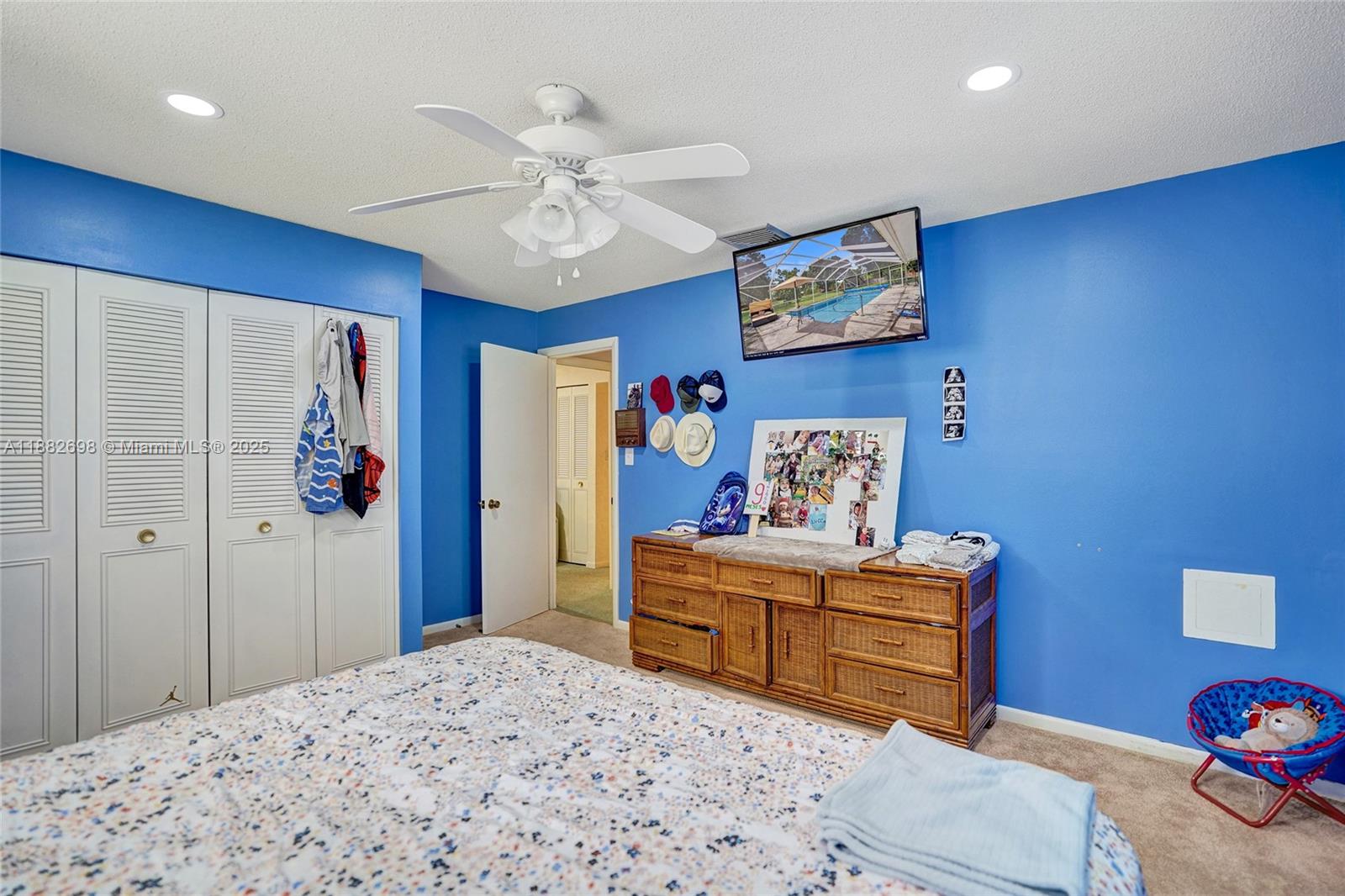 MARAVILLA ESTATES - Residential