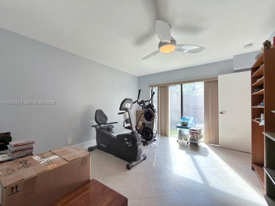 TOWNHOUSES OF EMERALD HIL - Residential