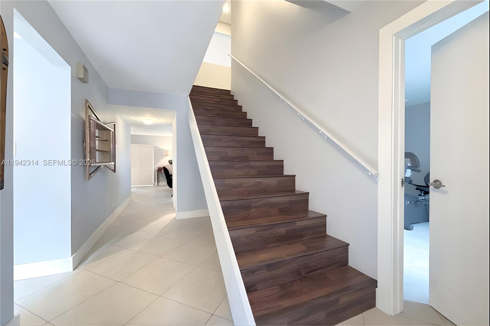 205 Bonnie Brae Way 33