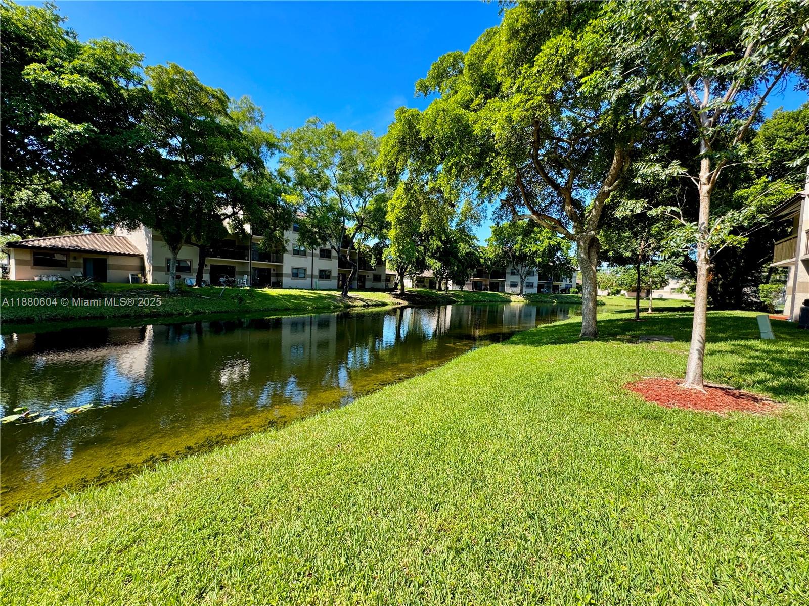 VILLAS DE VENEZIA CONDO - Residential