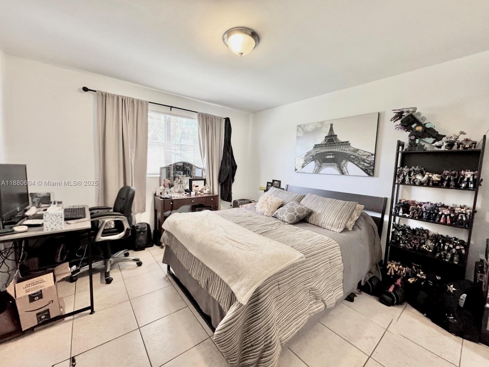 VILLAS DE VENEZIA CONDO - Residential