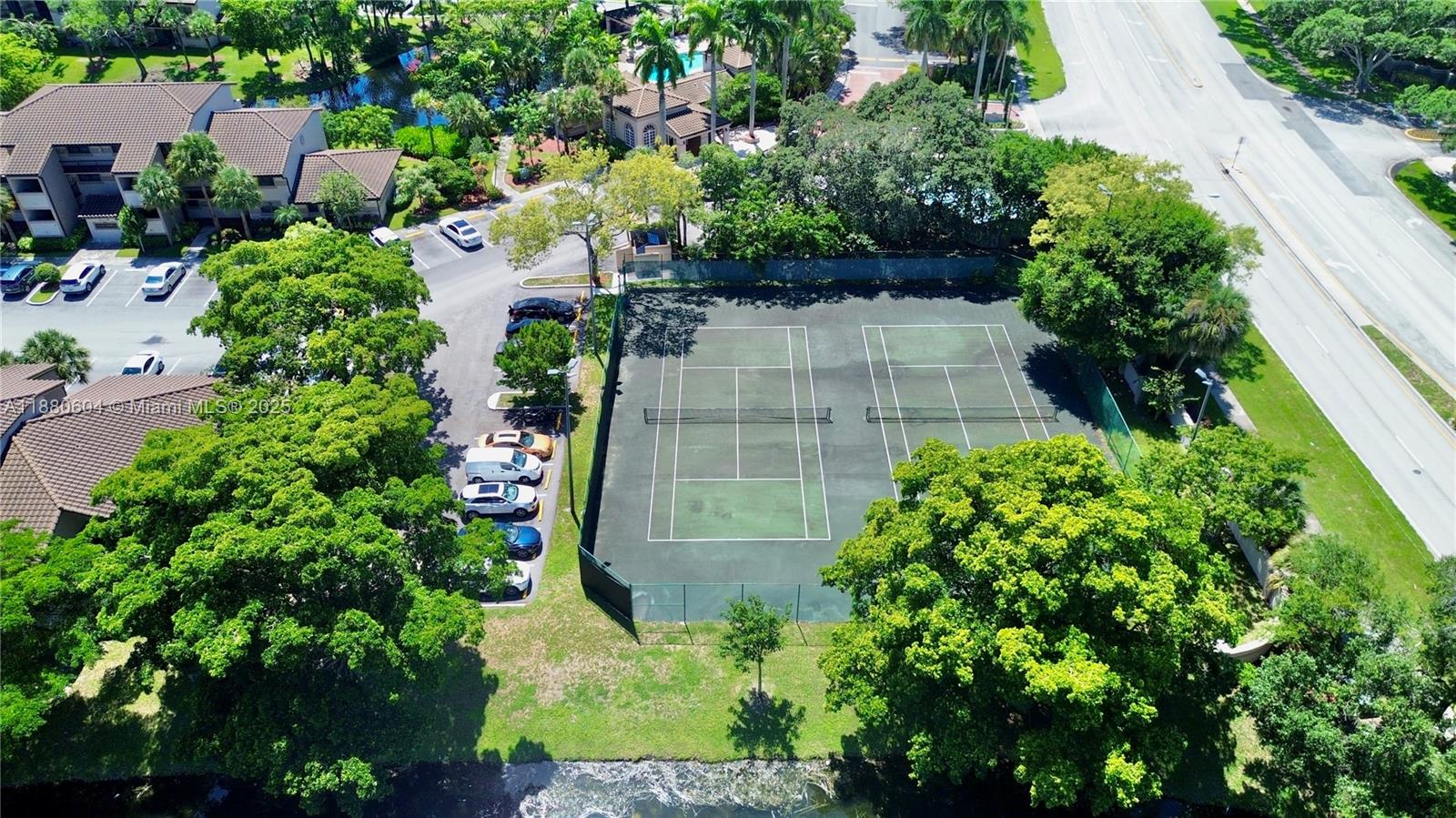 VILLAS DE VENEZIA CONDO - Residential