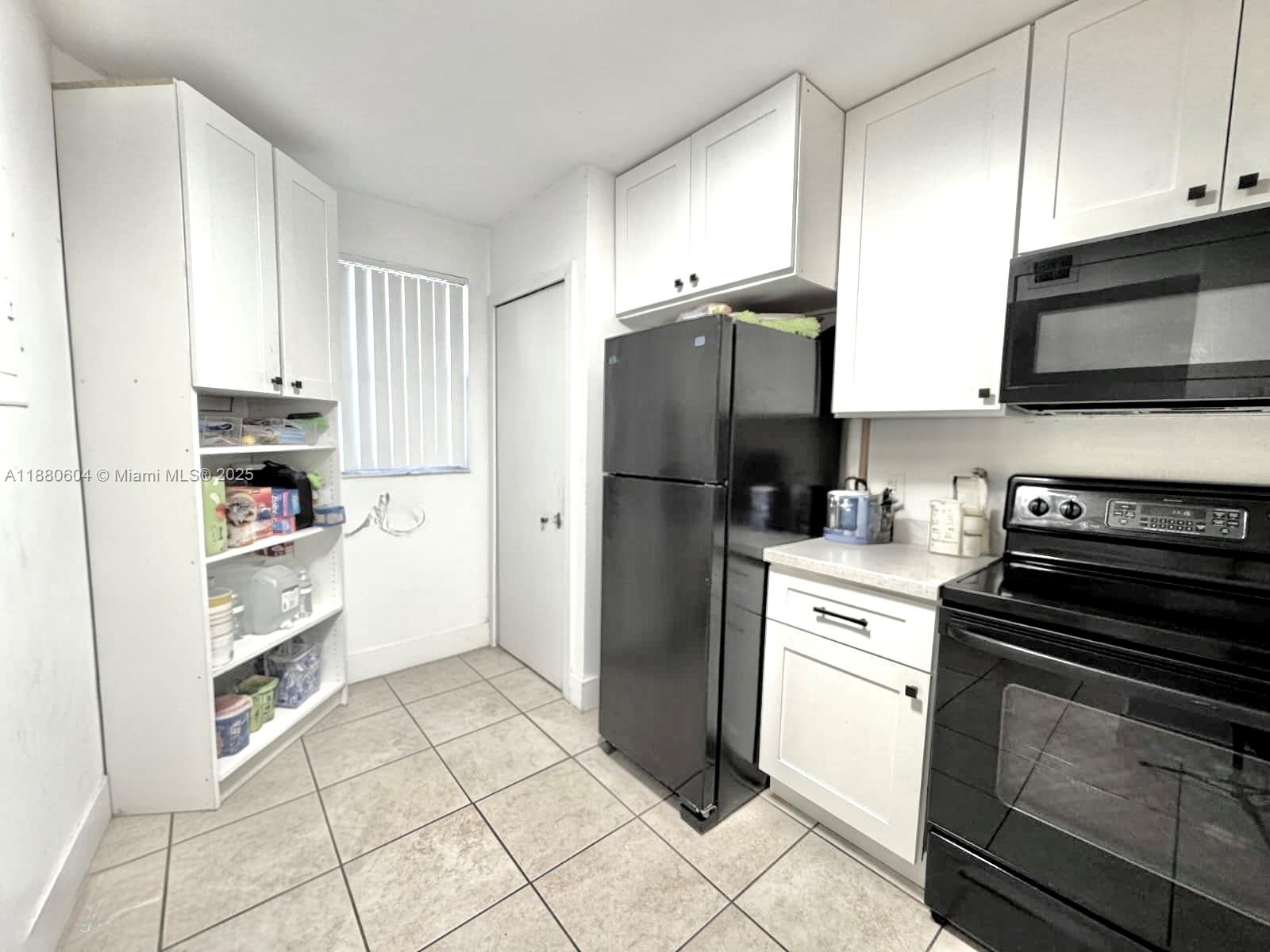 VILLAS DE VENEZIA CONDO - Residential