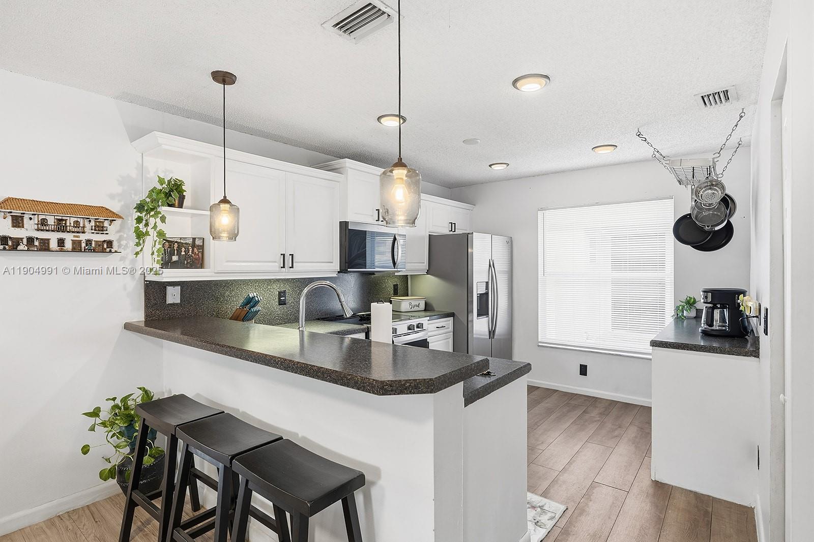 SILVER LAKES PHASE III - Residential