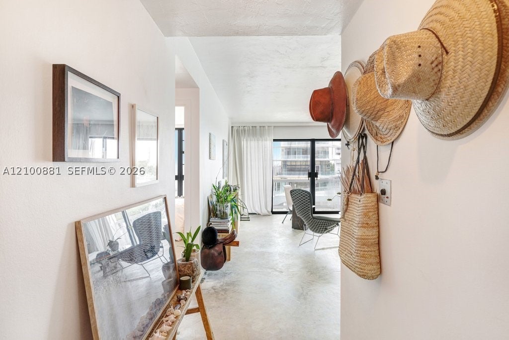 2451 Brickell Ave 6C