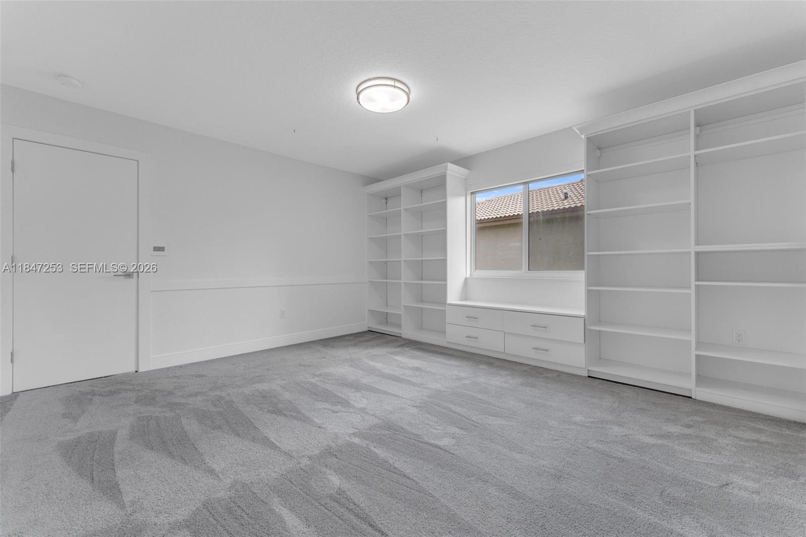 SILVER LAKES PHASE III - Residential