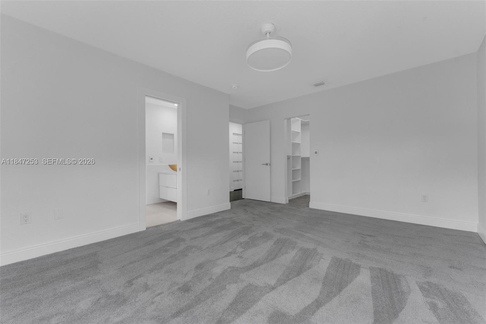 SILVER LAKES PHASE III - Residential