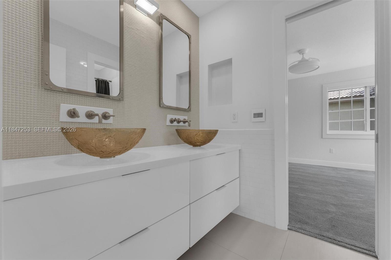 SILVER LAKES PHASE III - Residential