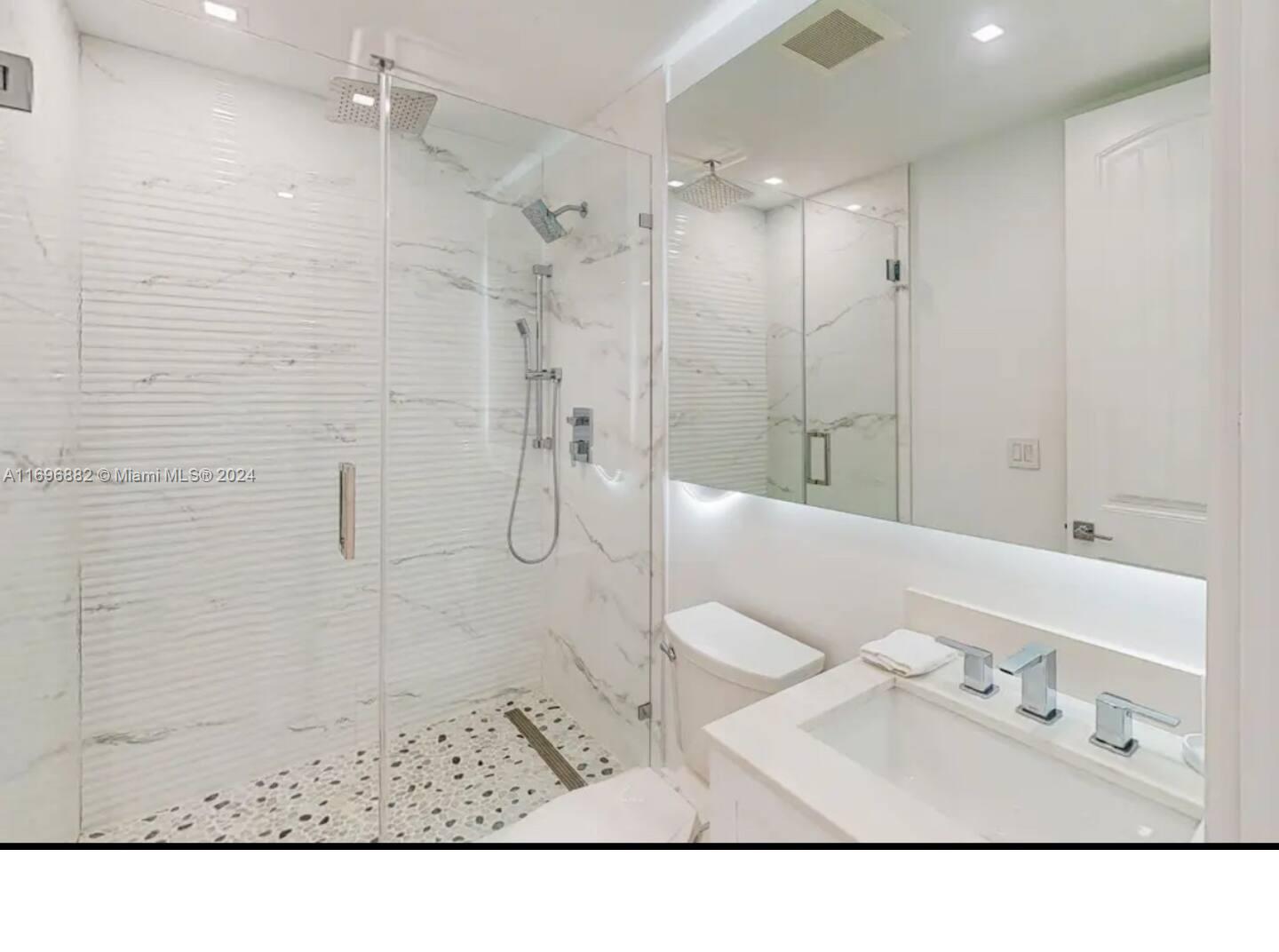 SEXTON COVES ESTATES - Residential Lease
