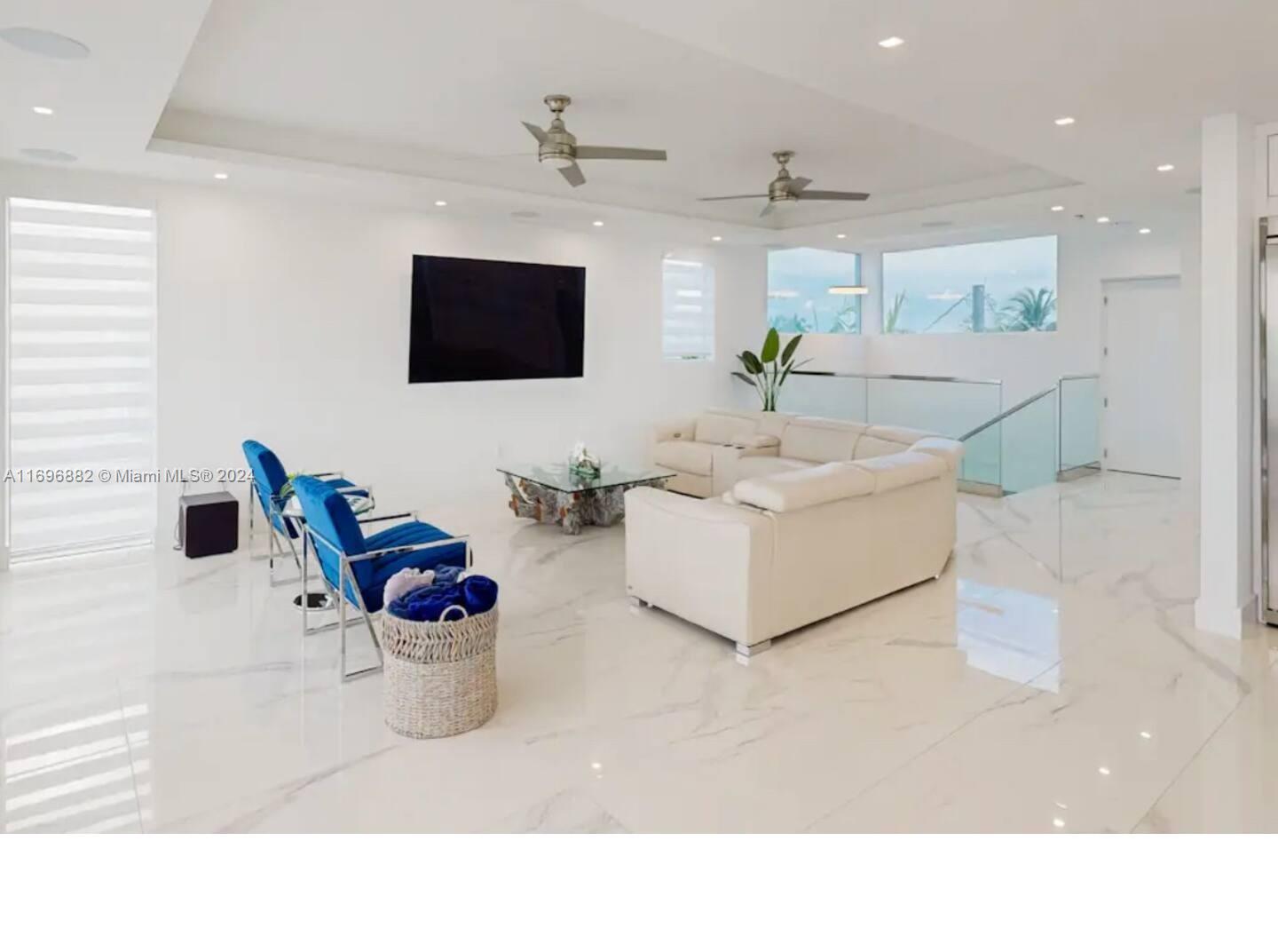 SEXTON COVES ESTATES - Residential Lease