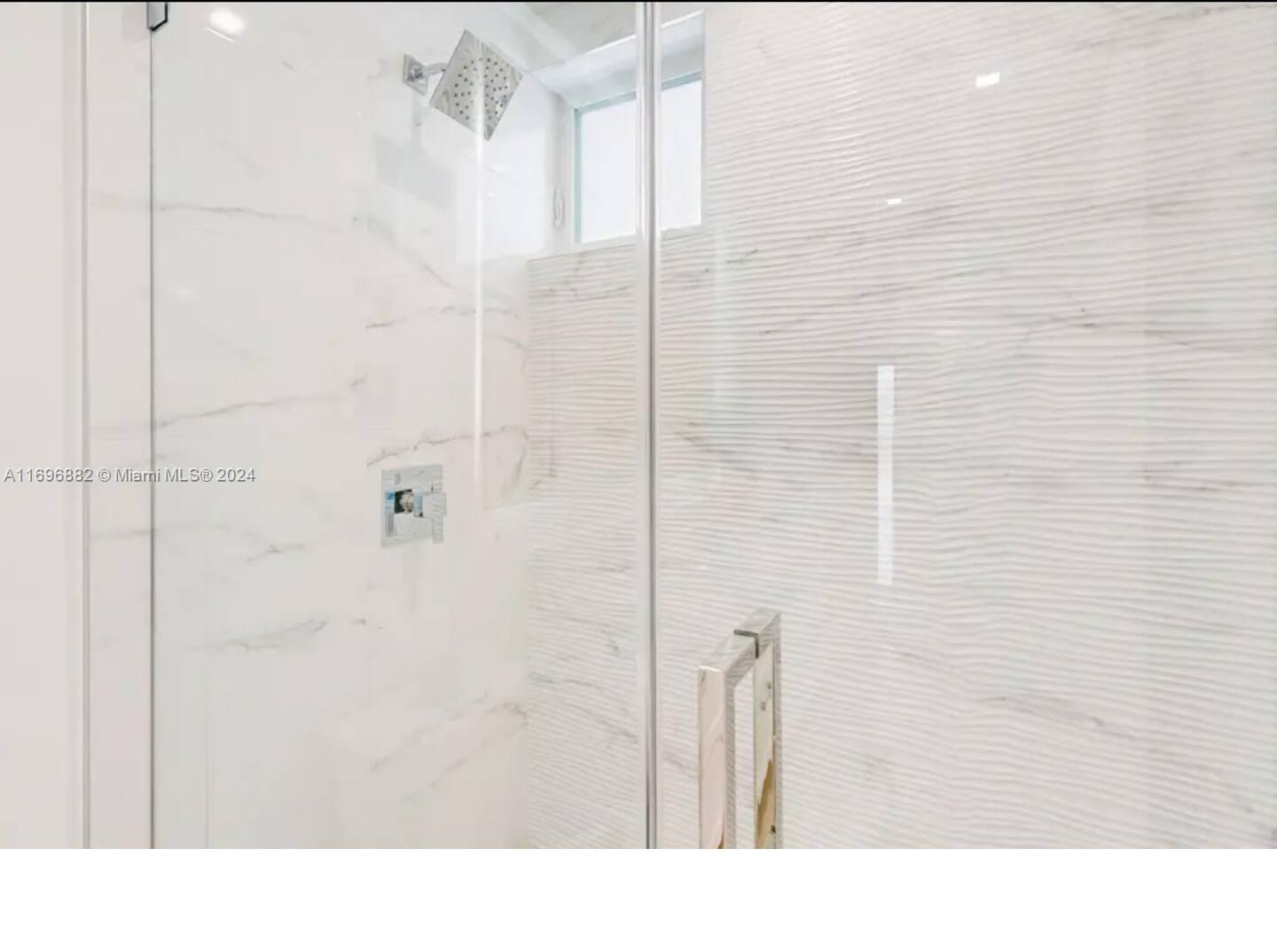 SEXTON COVES ESTATES - Residential Lease