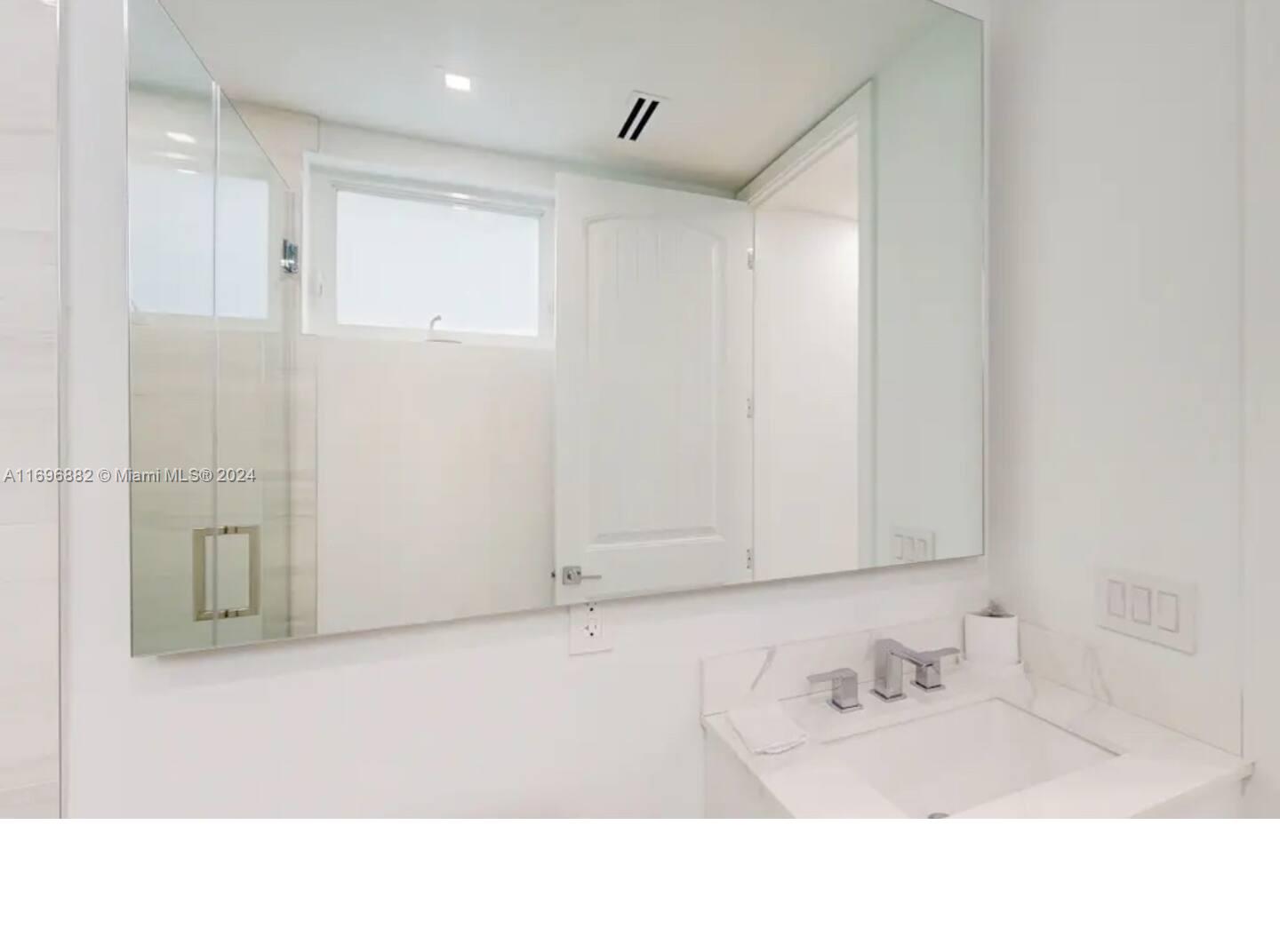 SEXTON COVES ESTATES - Residential Lease
