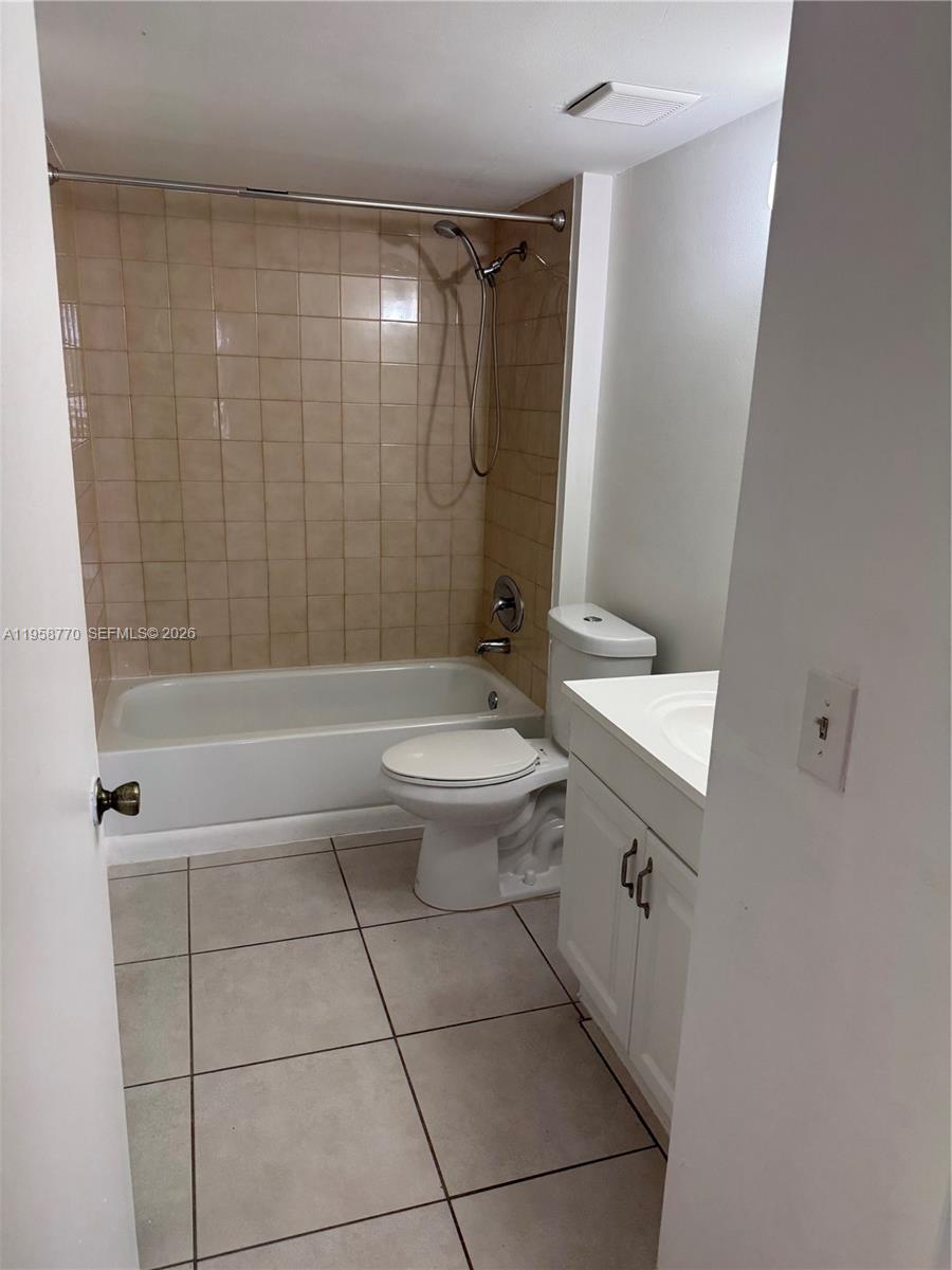 VERABELLA FALLS CONDO - Residential Lease
