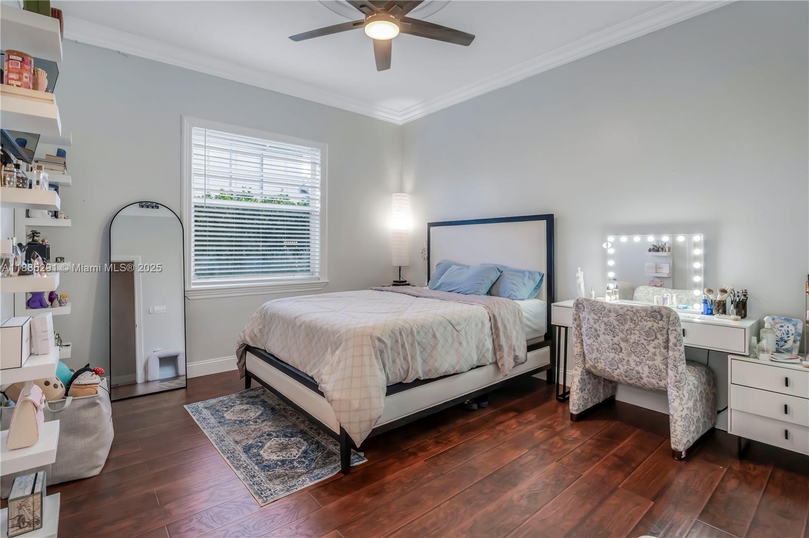 SUNSET LAKES PLAT TWO - Residential