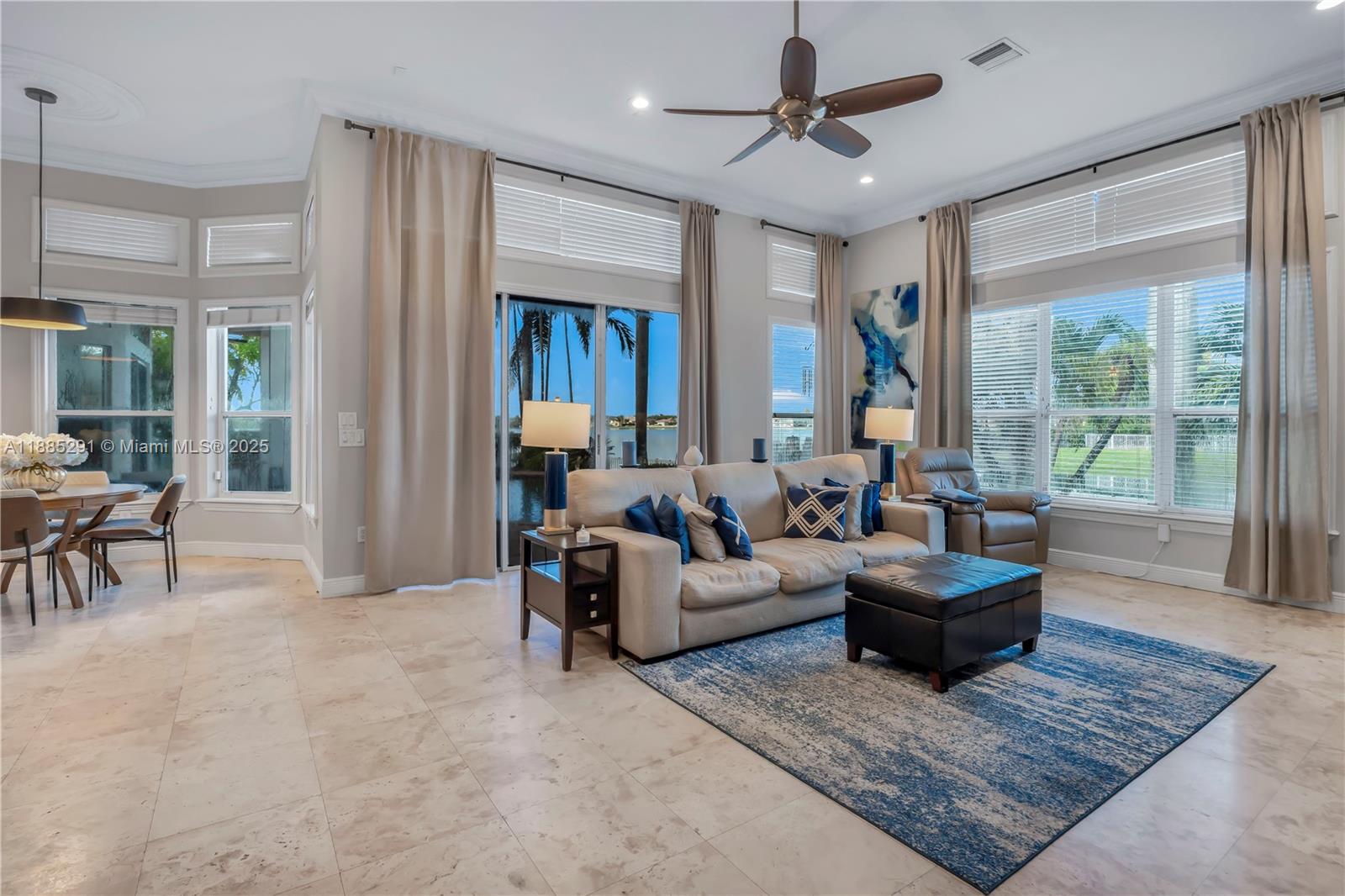 SUNSET LAKES PLAT TWO - Residential