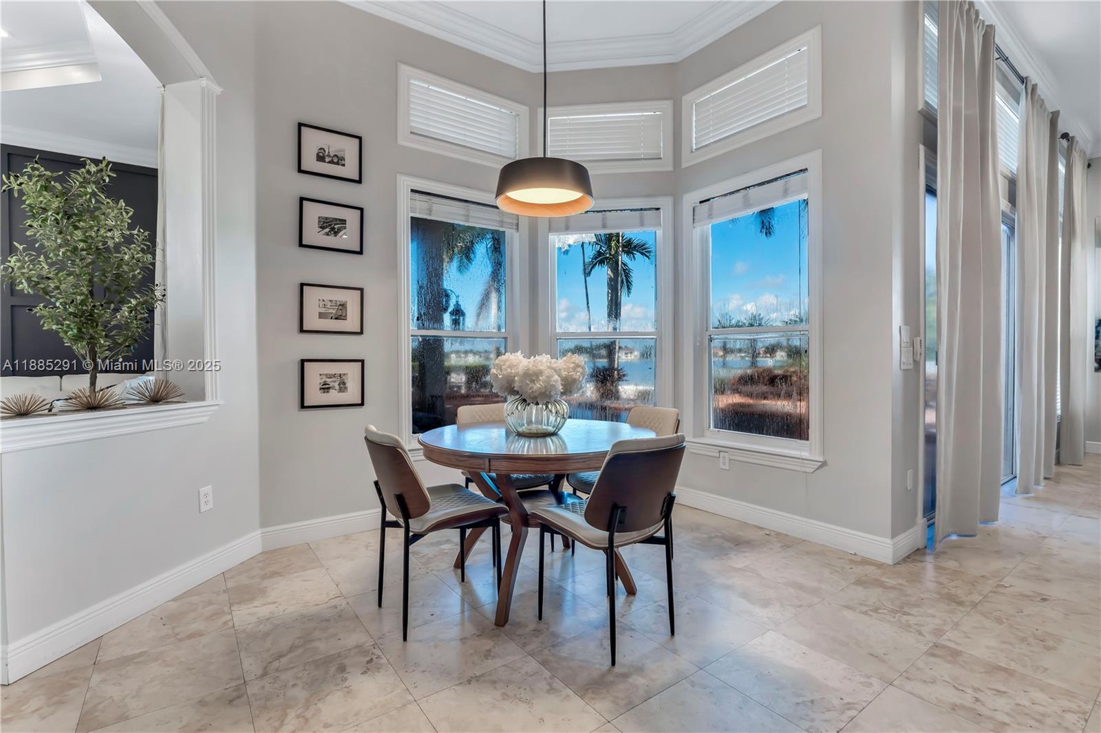 SUNSET LAKES PLAT TWO - Residential