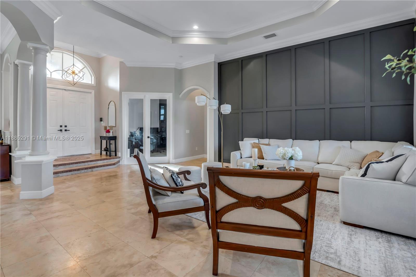 SUNSET LAKES PLAT TWO - Residential
