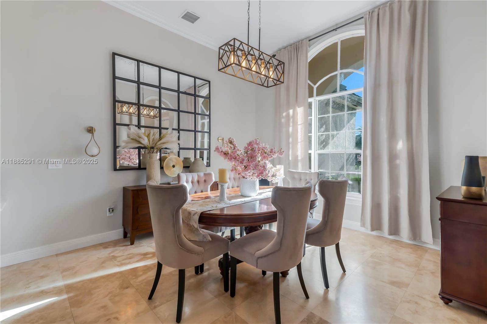 SUNSET LAKES PLAT TWO - Residential