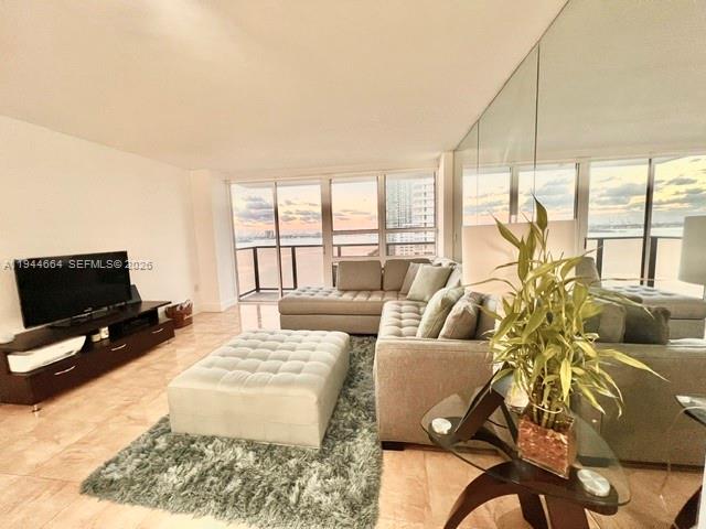 CHARTER CLUB CONDO - Residential