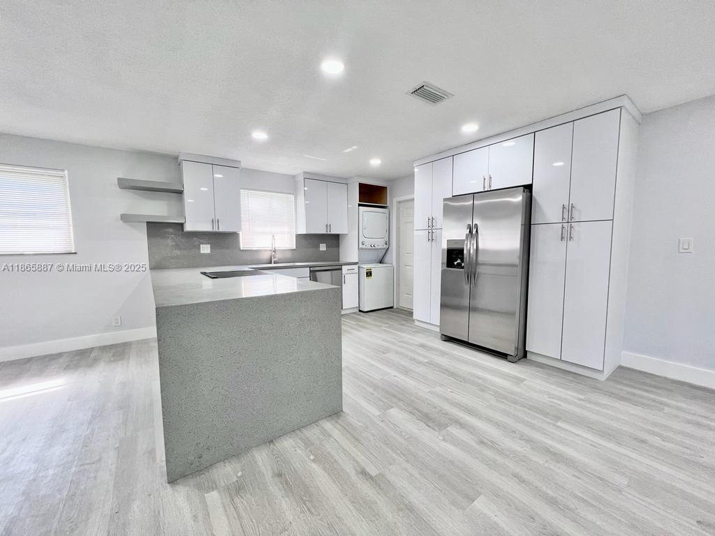 GEORGETOWN 4 CONDO - Residential Lease