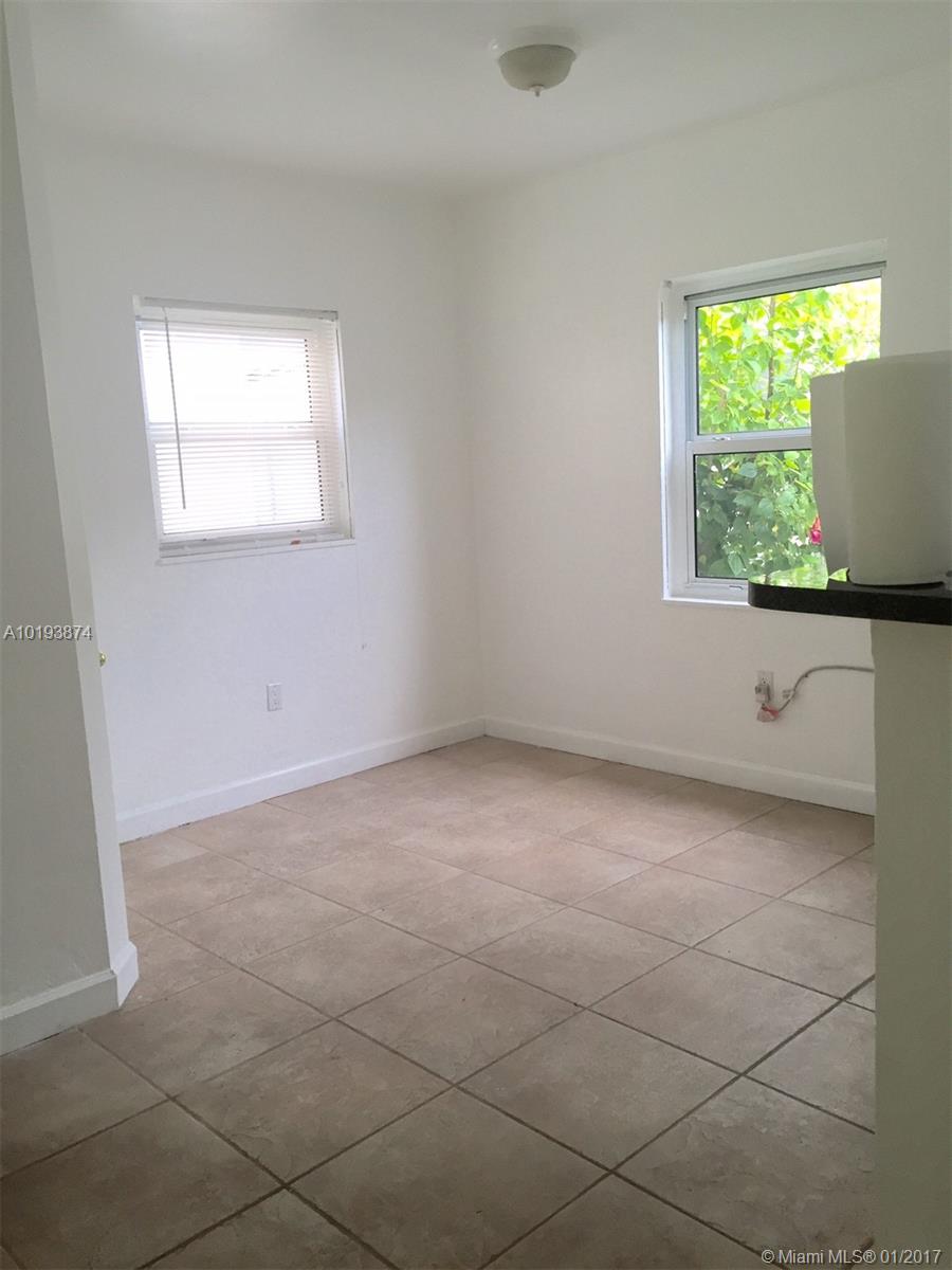 Marseilles Condo - Residential Lease