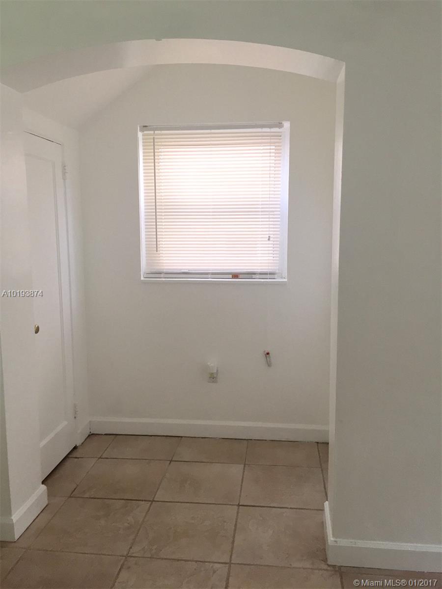 Marseilles Condo - Residential Lease