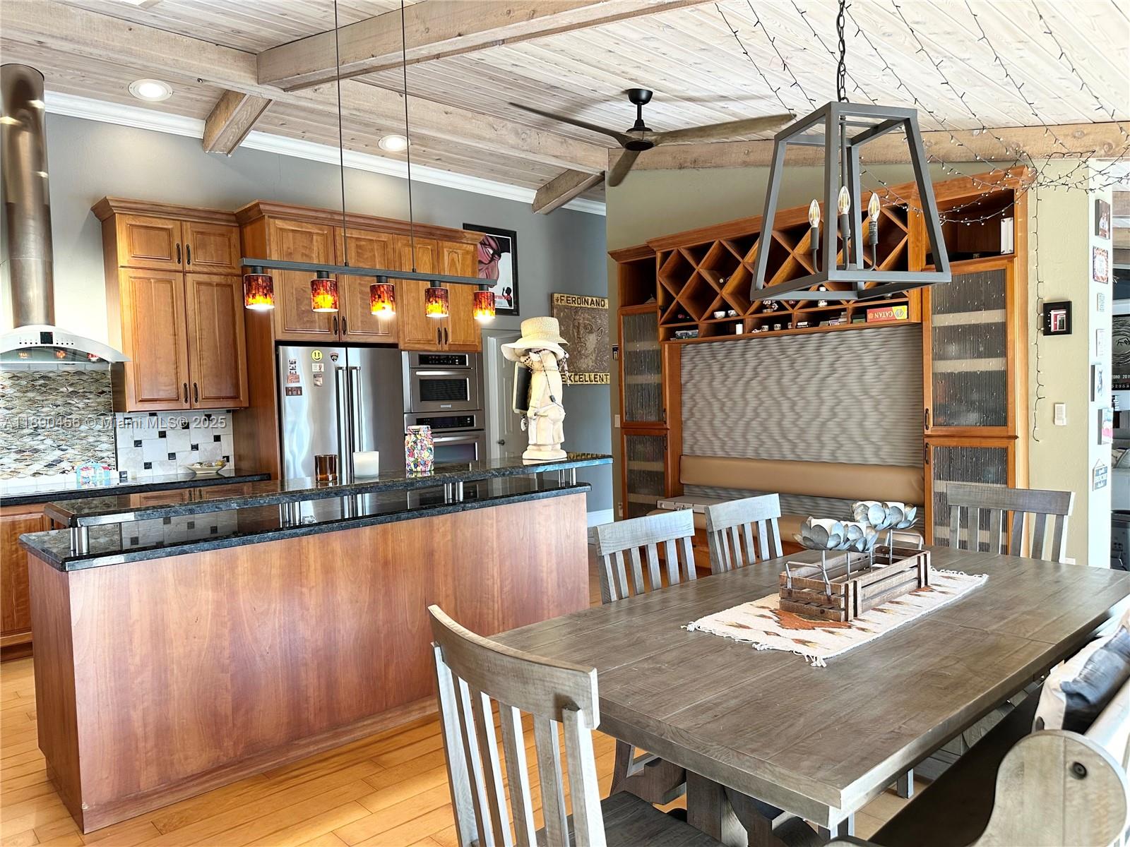 DAVIDE ISLES - Residential Lease